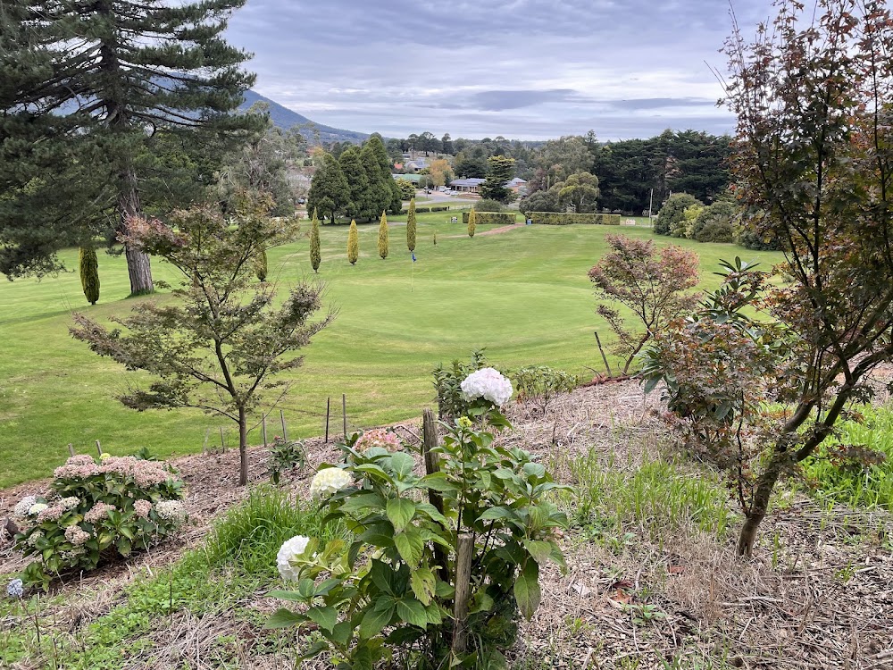 Woodend Golf Club