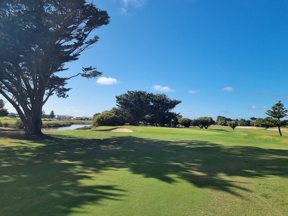South Lakes Golf Club