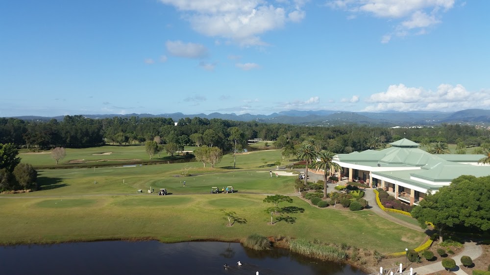 Lakelands Golf Club