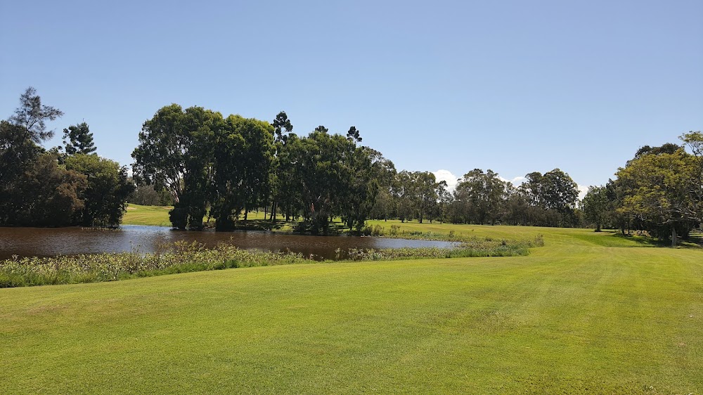 Boyne Island Tannum Sands Golf Club